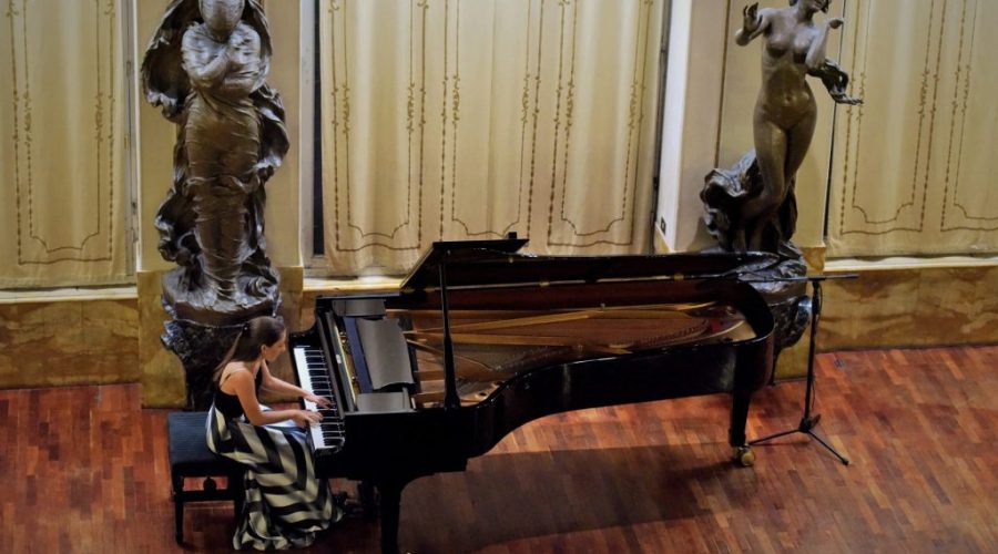 Mimoza Keka Piano