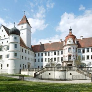 Schloss-Alteglofsheim_Panorama_Herbert-Stolz-1500x750 Schloss-Alteglofsheim_Panorama_Herbert-Stolz-1500x750